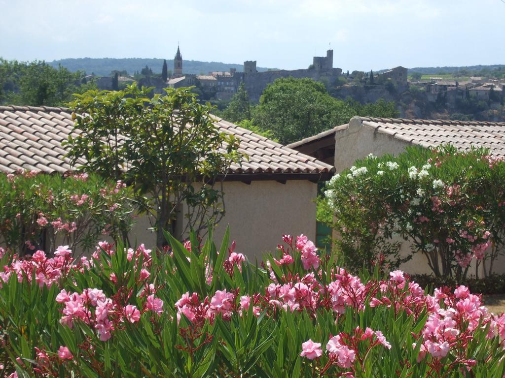 Espace Loisirs Hotel Saint-Martin-d'Ardeche Ngoại thất bức ảnh